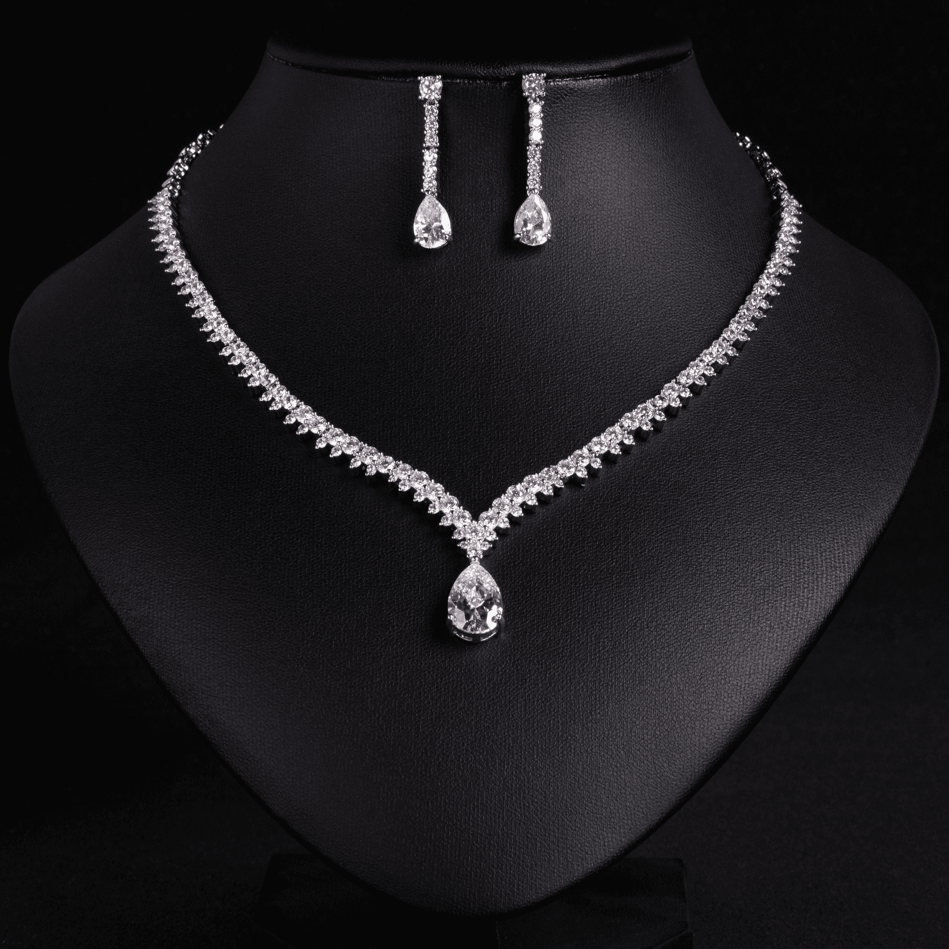 Regal Jewelry Set Amethyst Tone Crystal product image